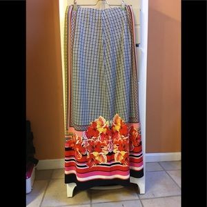 Maxi skirt